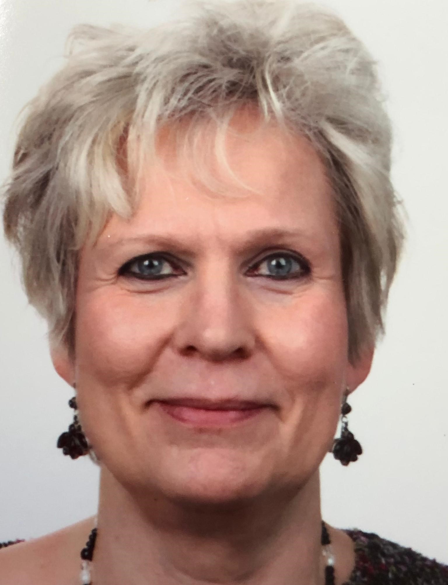  Claudia Scherrer